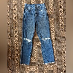 GOOD AMERICAN Medium Wash Jeans Size 2/26